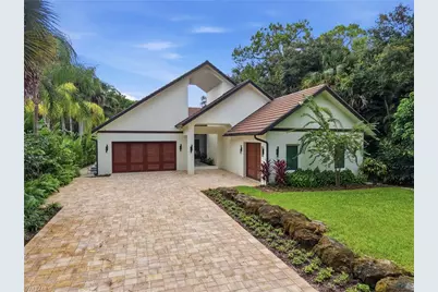 2751 68th St SW, Naples, FL 34105 - Photo 2
