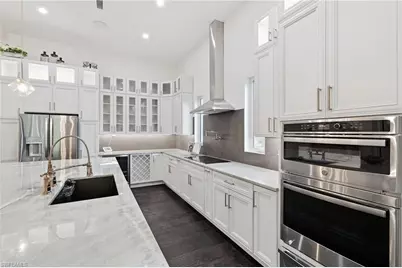 2751 68th St SW, Naples, FL 34105 - Photo 16
