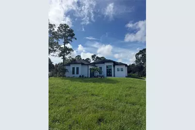 3208 16th Ave SE, Naples, FL 34117 - Photo 2
