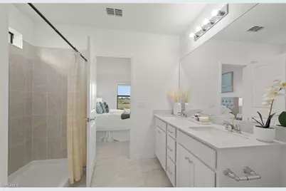 612 Oasis Lake Pl, Lehigh Acres, FL 33936 - Photo 22