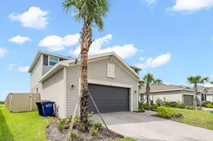 18754 Marlin Kite Ln, North Fort Myers, FL 33917 - Photo 4
