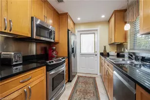 820 Ketch Dr, Naples, FL 34103 - Photo 8