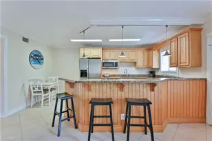 1100 Gulf Shore Blvd N, Naples, FL 34102 - Photo 10