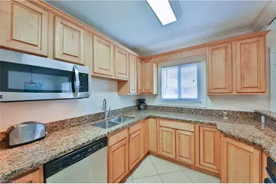 1100 Gulf Shore Blvd N #207, Naples, FL 34102 - Photo 6