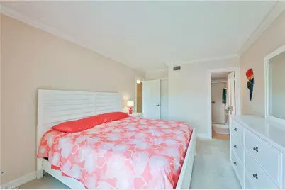 1100 Gulf Shore Blvd N #207, Naples, FL 34102 - Photo 18