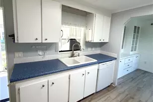 115 Calais Ct, Naples, FL 34112 - Photo 14