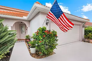 172 Sabal Lake Dr, Naples, FL 34104 - Photo 4
