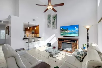 172 Sabal Lake Dr, Naples, FL 34104 - Photo 6