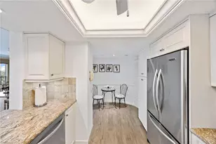 4651 Gulf Shore Blvd N, Naples, FL 34103 - Photo 20
