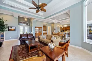 8902 Shenendoah Cir, Naples, FL 34113 - Photo 8