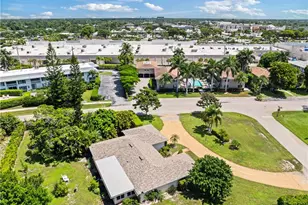 717 Rudder Rd, Naples, FL 34102 - Photo 6