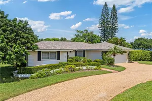 717 Rudder Rd, Naples, FL 34102 - Photo 10