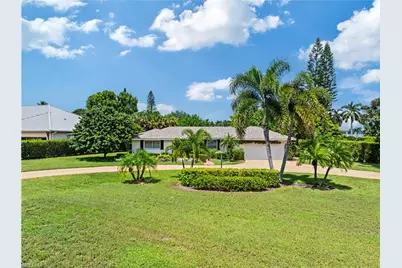 717 Rudder Rd, Naples, FL 34102 - Photo 8