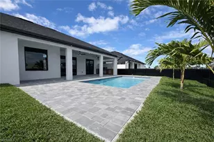725 NW 37th Ave, Cape Coral, FL 33993 - Photo 24