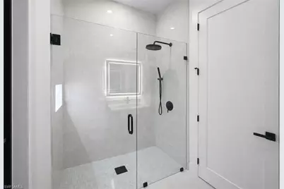 725 NW 37th Ave, Cape Coral, FL 33993 - Photo 20