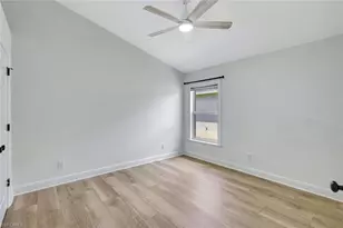 7052 Timberland Cir, Naples, FL 34109 - Photo 28