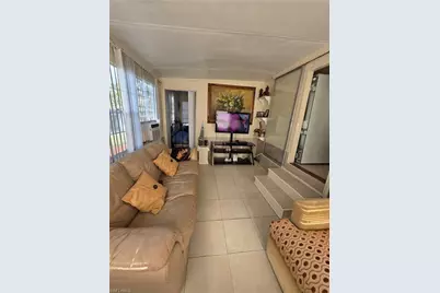 50 Temple Ln, Naples, FL 34114 - Photo 10