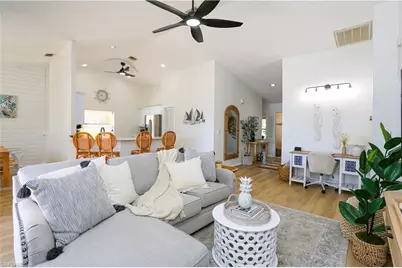 1394 Monarch Cir, Naples, FL 34116 - Photo 24