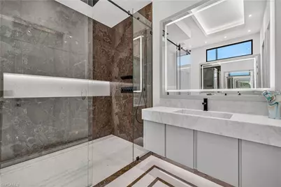 2949 Cypress St, Naples, FL 34112 - Photo 38
