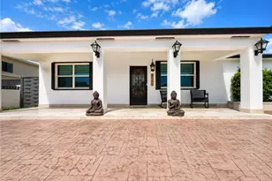 4590 E 9th Ln, Hialeah, FL 33013 - Photo 2