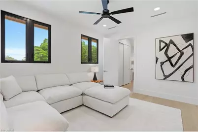 1150 8th Ter N, Naples, FL 34102 - Photo 38