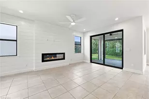13013 Pembroke Dr, Naples, FL 34105 - Photo 4