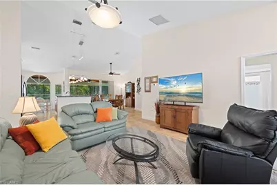 [Address not provided], Naples, FL 34104 - Photo 4