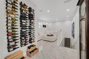 257 Indies Dr E, Naples, FL 34114 - Photo 18