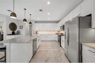 257 Indies Dr E #202, Naples, FL 34114 - Photo 10