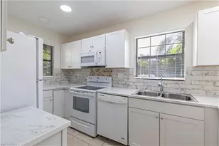 5343 Treetops Dr, Naples, FL 34113 - Photo 2