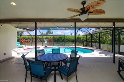 213 Bay Meadows Dr, Naples, FL 34113 - Photo 2