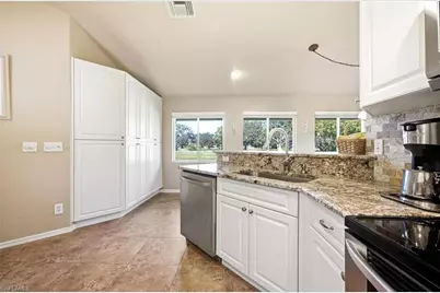 112 Bordeaux Ct, Naples, FL 34112 - Photo 14
