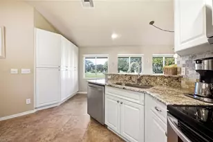 112 Bordeaux Ct, Naples, FL 34112 - Photo 14