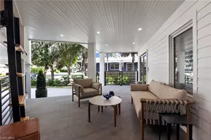 1195 Mockingbird Ln, Naples, FL 34104 - Photo 2