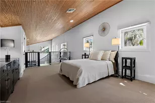 1195 Mockingbird Ln, Naples, FL 34104 - Photo 26