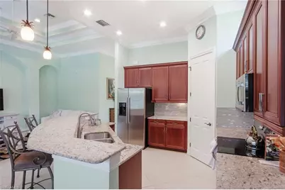 15850 Secoya Reserve Cir, Naples, FL 34110 - Photo 16