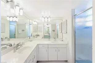 5550 Heron Point Dr, Naples, FL 34108 - Photo 12