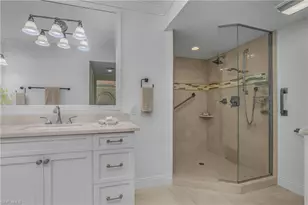 1255 Gulf Shore Blvd N, Naples, FL 34102 - Photo 30