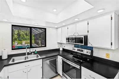 6031 Dogwood Way, Naples, FL 34116 - Photo 20