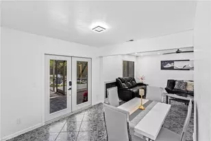 6031 Dogwood Way, Naples, FL 34116 - Photo 14