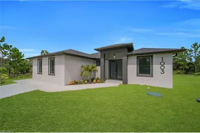 1003 Elgin St, Lehigh Acres, FL 33974 - Photo 2