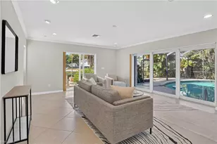 660 14th Ave S, Naples, FL 34102 - Photo 10