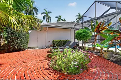 660 14th Ave S, Naples, FL 34102 - Photo 20
