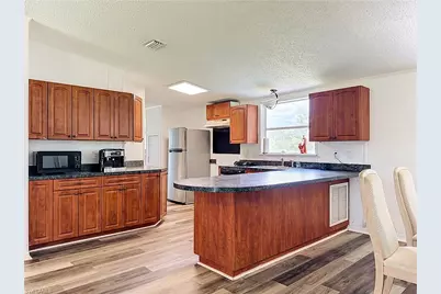 19910 E State Road 64, Bradenton Beach, FL 34212 - Photo 22