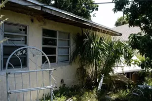3170 2nd St, Fort Myers, FL 33916 - Photo 6