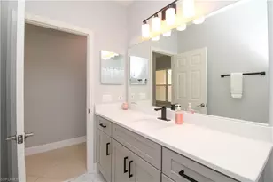 635 Mardel Ct, Naples, FL 34104 - Photo 32