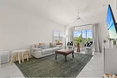 4420 Botanical Place Cir #402, Naples, FL 34112 - Photo 2