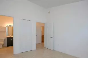 1555 Blue Point Ave, Naples, FL 34102 - Photo 12