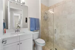2439 Breakwater Wy, Naples, FL 34112 - Photo 30