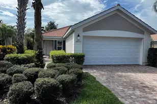 28022 Narwhal Way, Bonita Springs, FL 34135 - Photo 14
